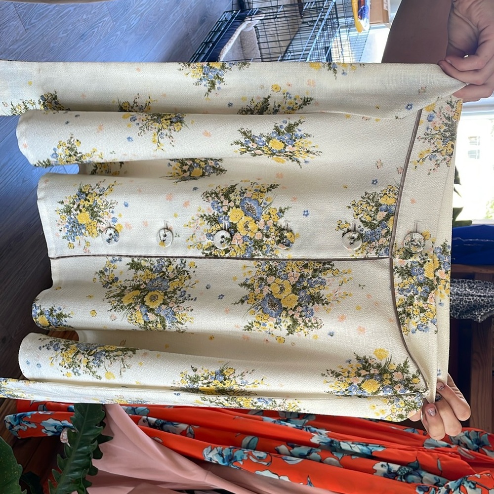 Brand new floral skirt